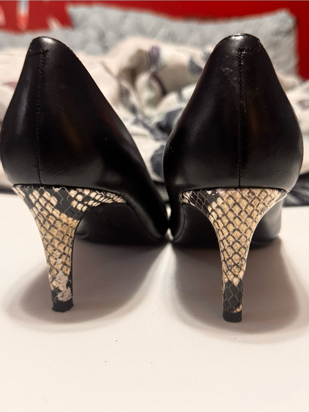 Nine West Black Pointed Toe Leather Pumps - Picture 2 of 3